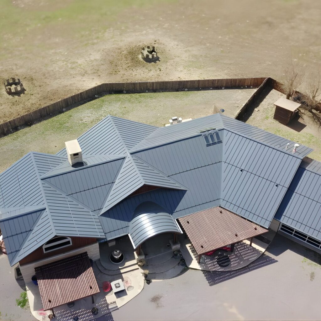 4 Reasons to Choose Metal Roofing in Colorado