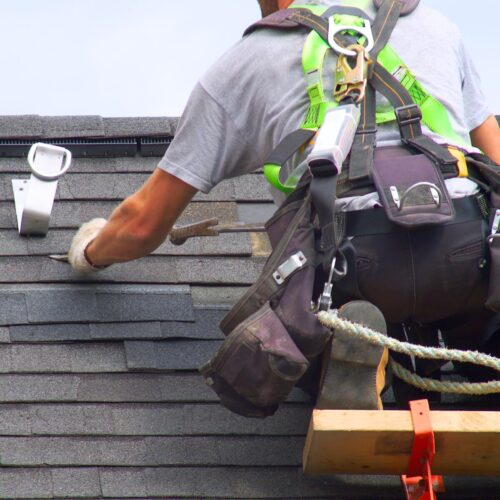 5 Questions to Ask Before Hiring an Emergency Roof Repair Company